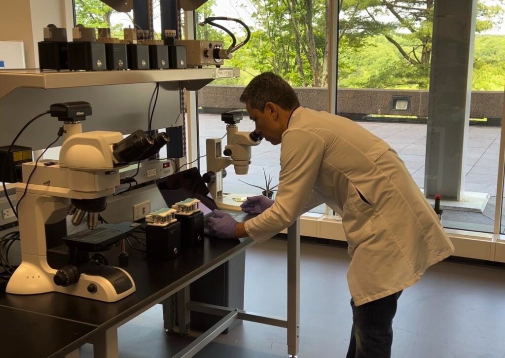Daisy instruments from Scalables are compact and save a ton of space in a busy life sciences laboratory.